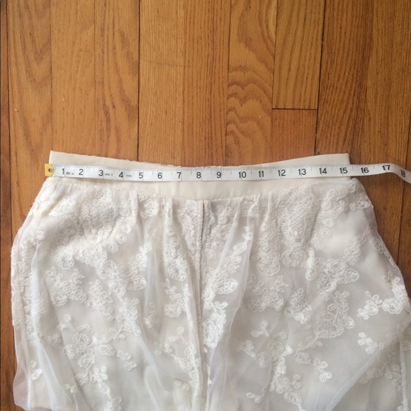 Boho double layered lace shorts - Sz L - Picture 5 of 8